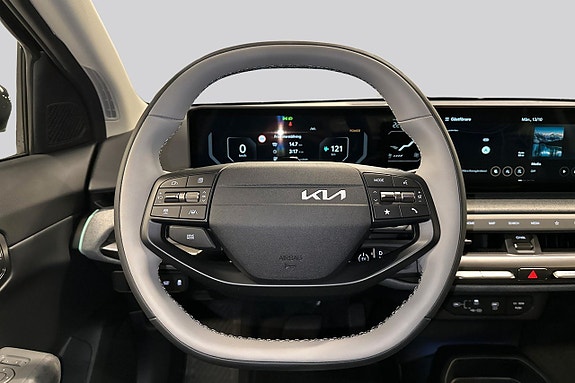 Kia EV4 19 of 23