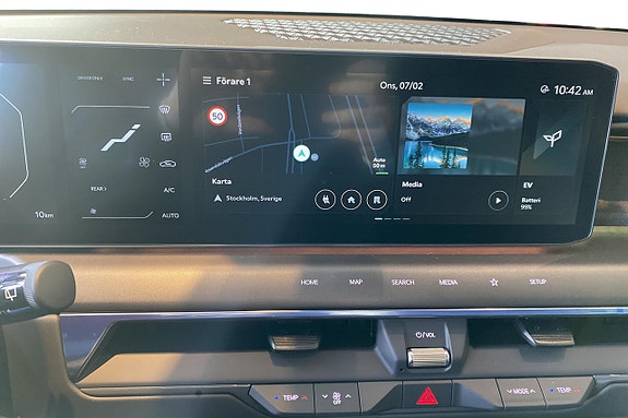 Kia EV9 25 of 27