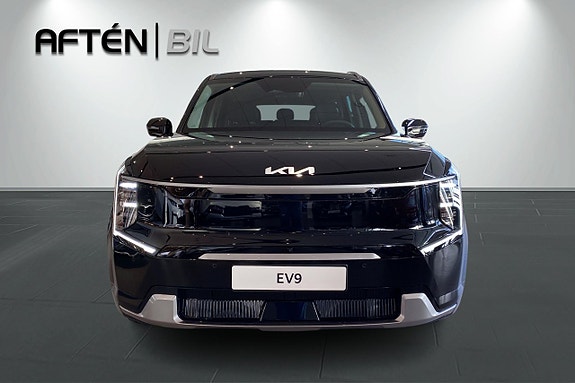 Kia EV9 2 of 27