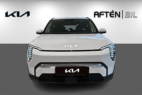 Kia EV3 7 of 23
