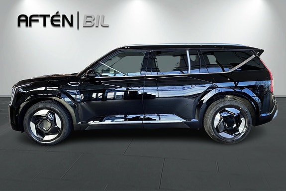 Kia EV9 4 of 28