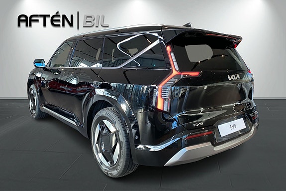 Kia EV9 7 of 28