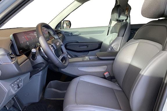 Kia EV9 12 of 29