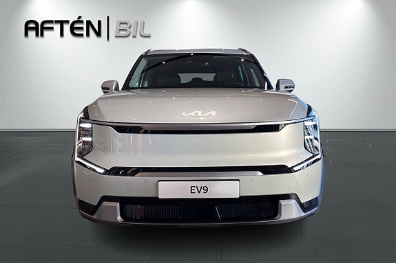 Kia EV9 2 of 29