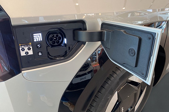 Kia EV9 21 of 29