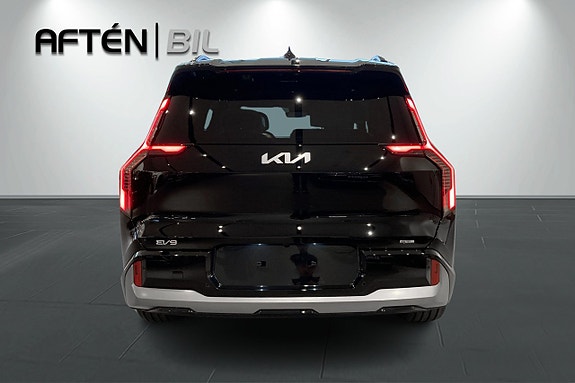 Kia EV9 10 of 27