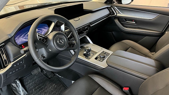Mazda CX-60 7 of 8