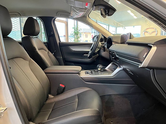 Mazda CX-60 6 of 10