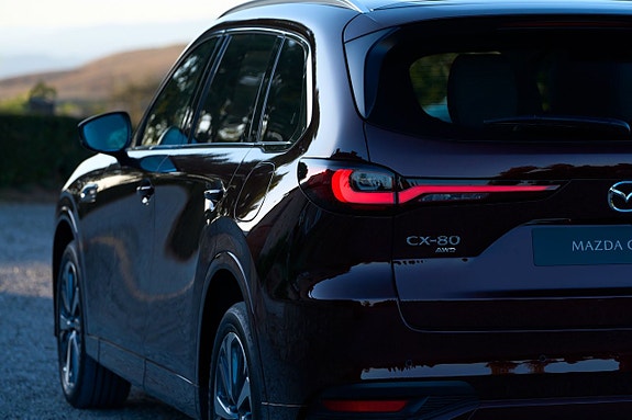 Mazda CX-80 12 of 18