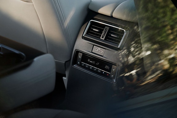 Mazda CX-80 14 of 18