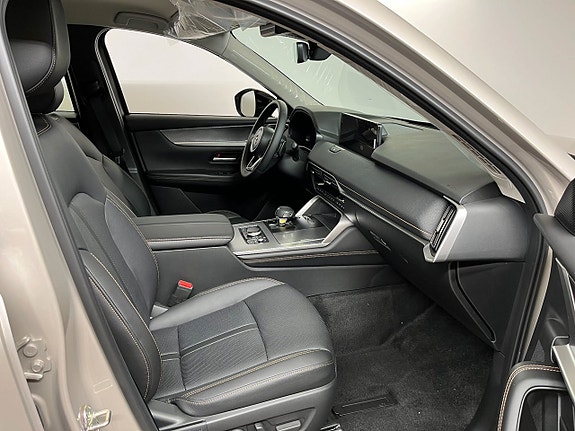 Mazda CX-60 7 of 11