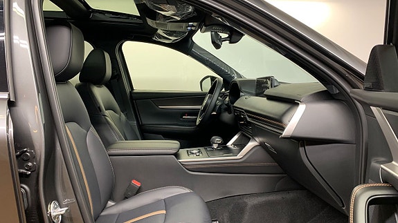 Mazda CX-80 13 of 18