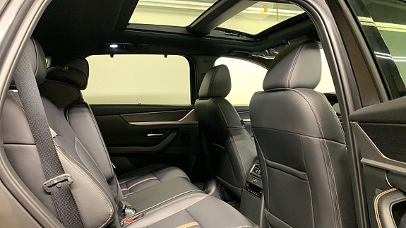 Mazda CX-80 10 of 30