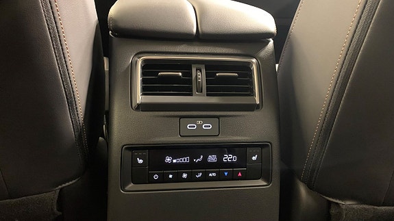 Mazda CX-80 17 of 30