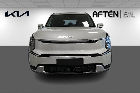Kia EV9 3 of 25