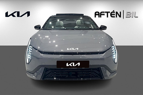Kia EV4 3 of 26