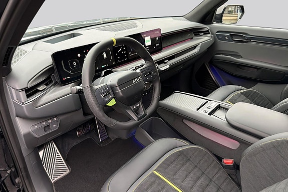 Kia EV9 10 of 30