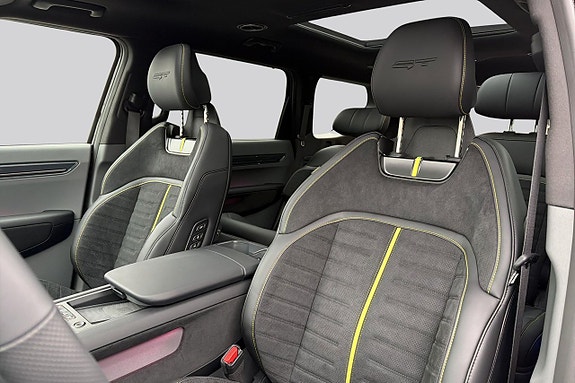 Kia EV9 11 of 30