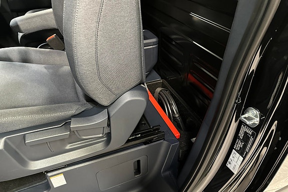 Kia PV5 17 of 26