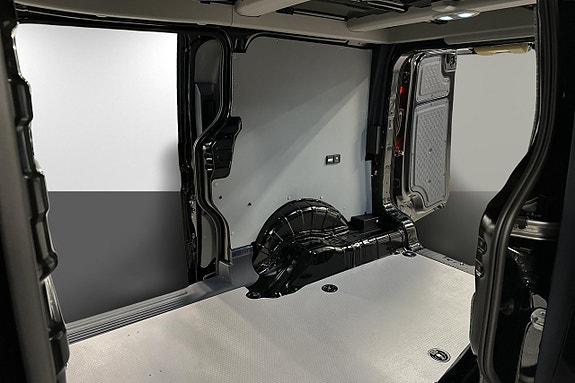 Kia PV5 13 of 26