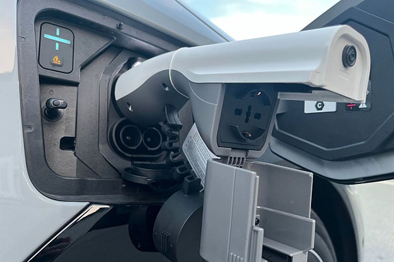 Kia EV4 26 of 26