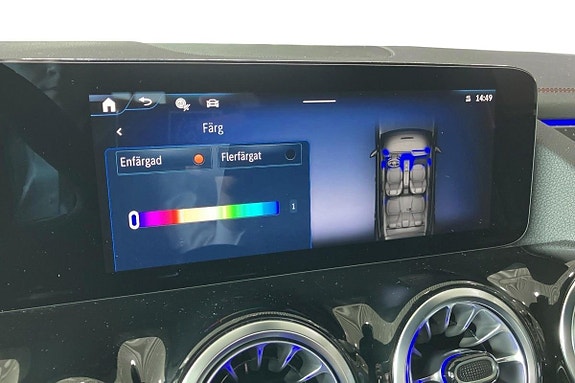 Mercedes-Benz EQA250+ 19 of 23