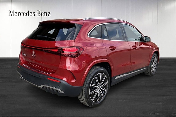 Mercedes-Benz EQA250+ 4 of 23