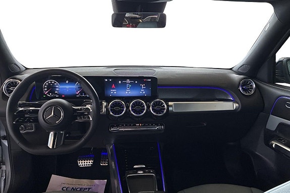 Mercedes-Benz GLB220 d 8 of 14