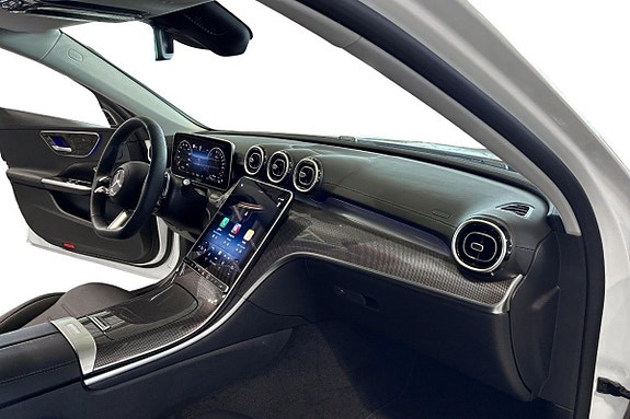 Mercedes-Benz C300 e 9 of 15