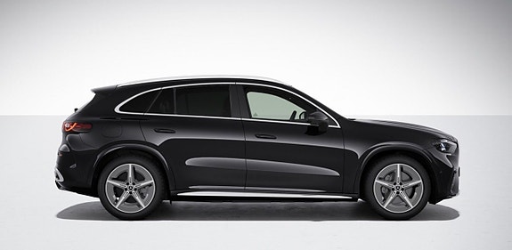 Mercedes-Benz GLC400 2 of 5