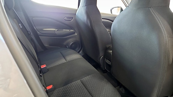 Nissan Juke 5 of 10