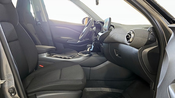 Nissan Juke 3 of 10