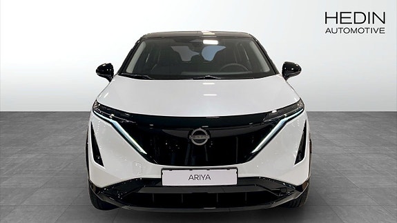 Nissan Ariya 8 of 16