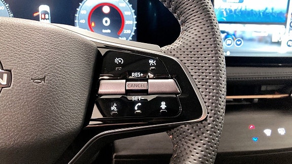 Nissan Ariya 14 of 16