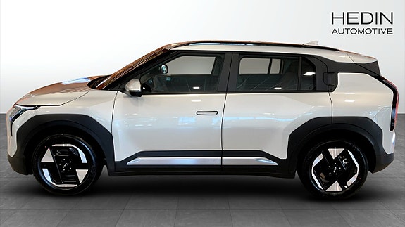 Kia EV3 6 of 12