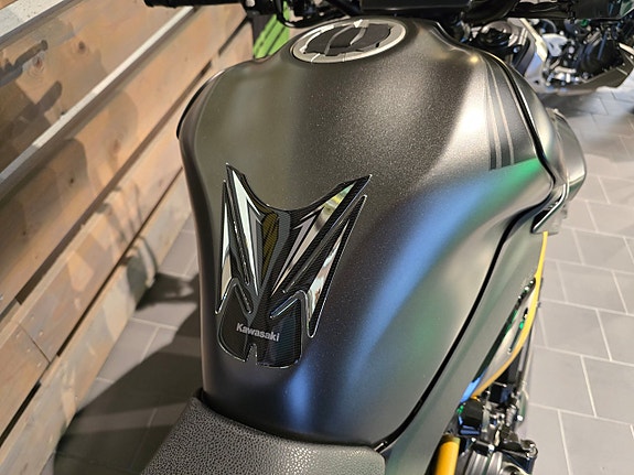 Kawasaki Z900 Performance 4 of 9