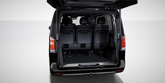 Mercedes-Benz V300 d 6 of 7