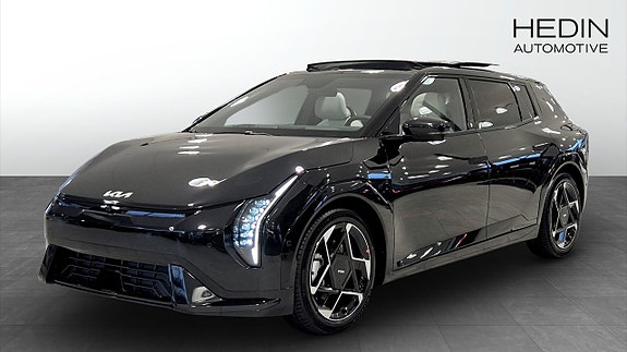 Kia EV4 3 of 12
