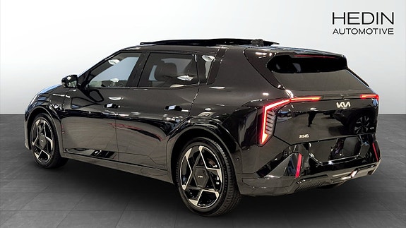 Kia EV4 4 of 12