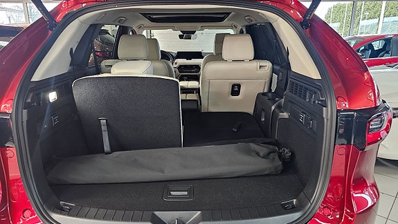 Mazda CX-80 8 of 13