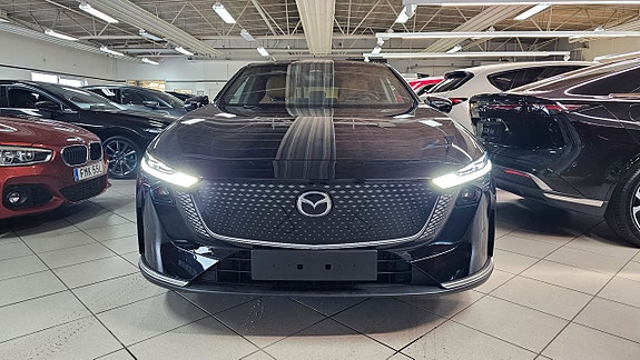 Mazda 6e 4 of 12