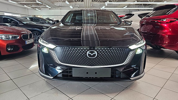 Mazda 6e 4 of 12