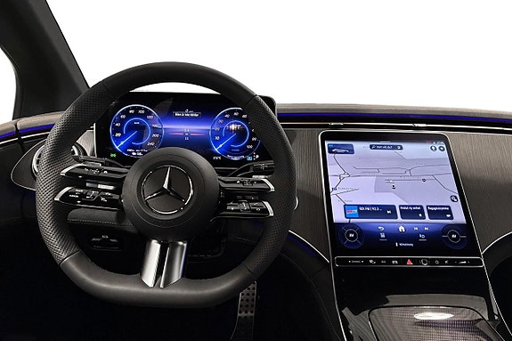 Mercedes-Benz EQE350+ 10 of 13