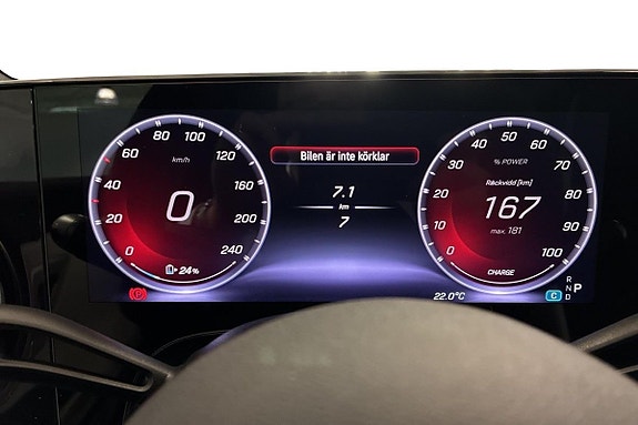 Mercedes-Benz CLA350 10 of 13