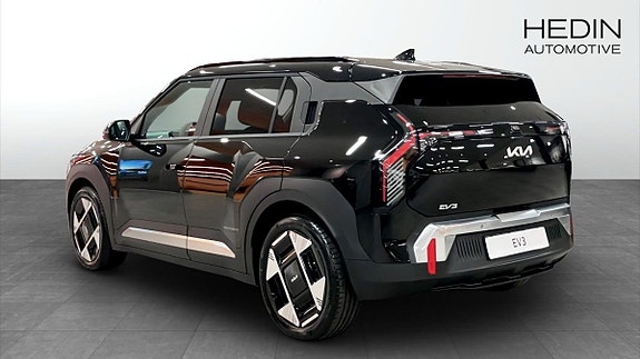 Kia EV3 2 of 9