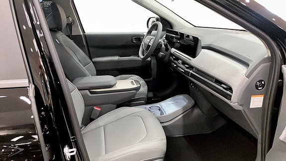 Kia EV3 3 of 9