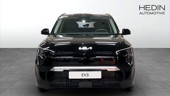 Kia EV3 8 of 9