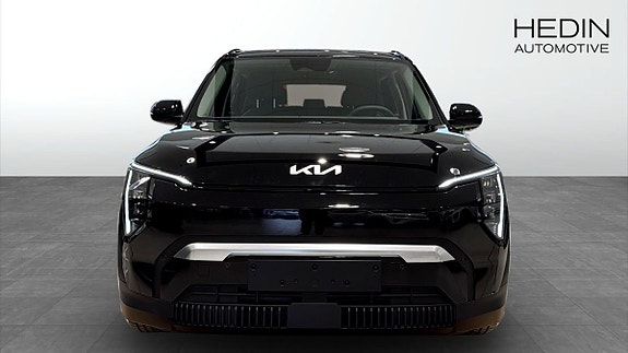 Kia EV3 8 of 13