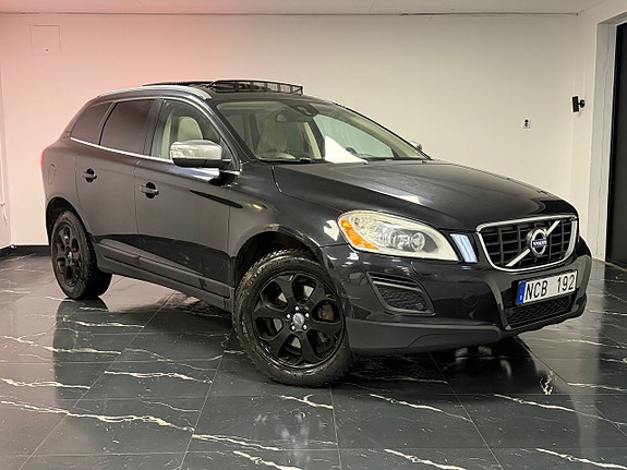 Volvo XC60 3 of 21