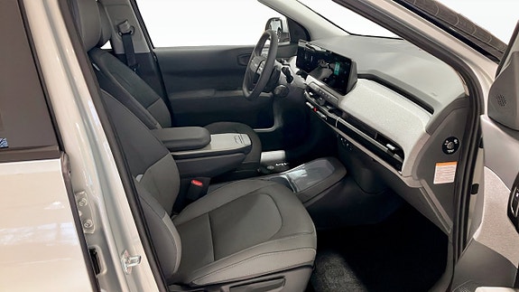 Kia EV3 6 of 24